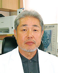 窪田理裕院長