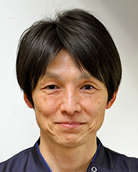 鎌田康広科長