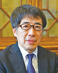 井本晴雄校長