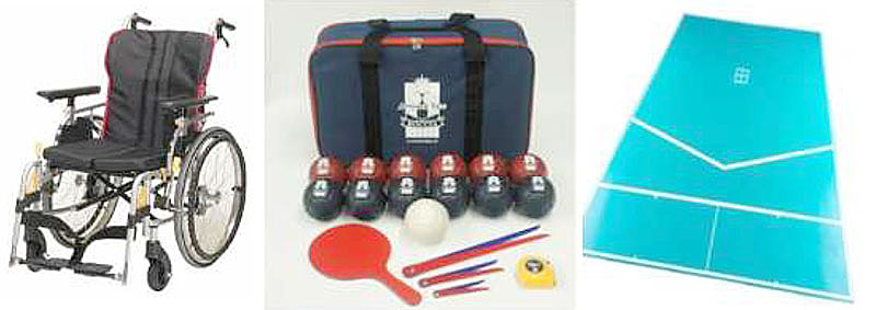 寄贈された車いすとポッチャセット