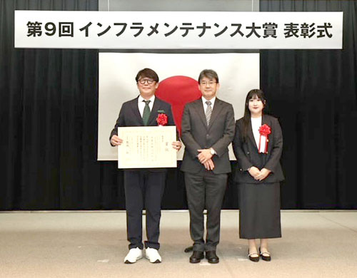 表彰された佛田尚史社長